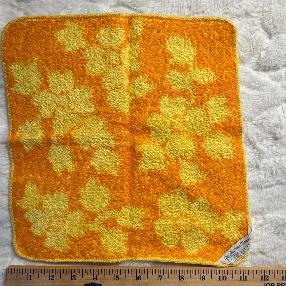 Vintage Fashion Manor Yellow Orange Floral Cotton Hand Towel Washcloth Set 70s